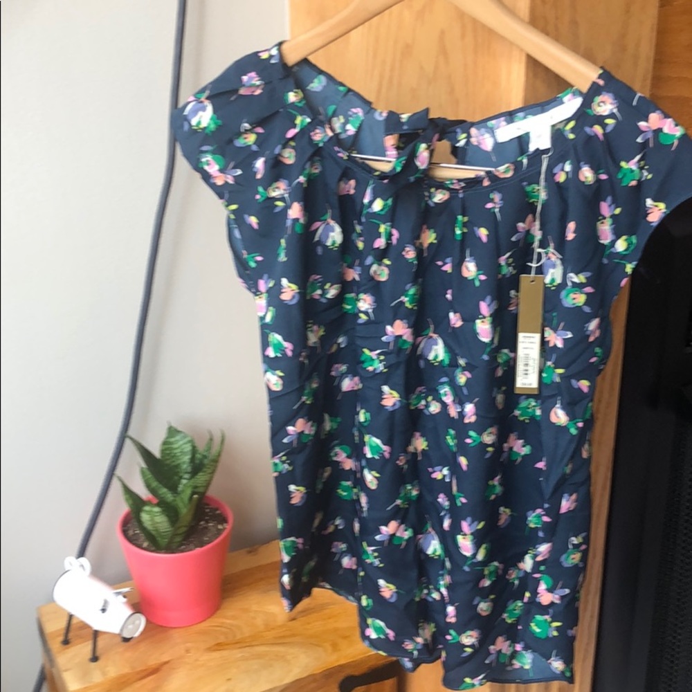 New Lauren Conrad flower print shirt Xs